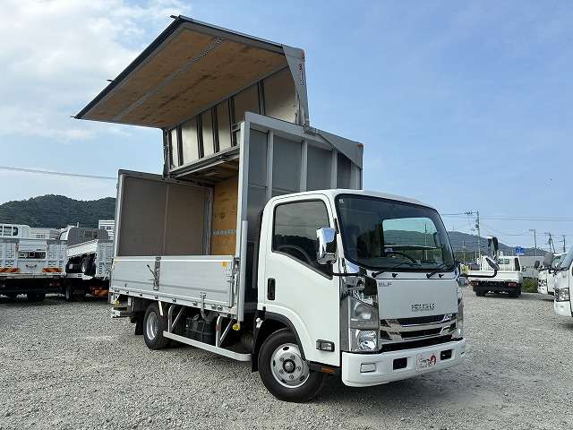 Isuzu Elf 3