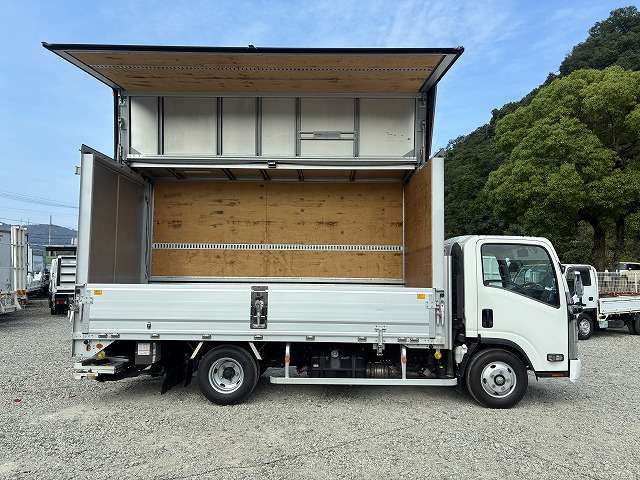 Isuzu Elf 5