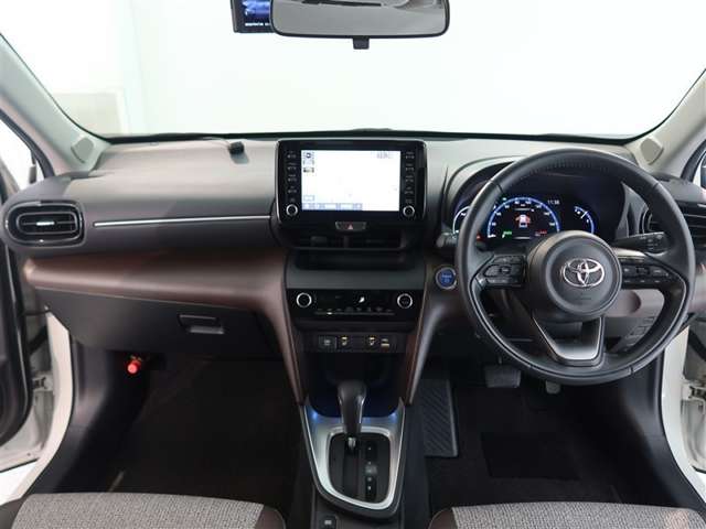 Toyota Yaris Cross 8