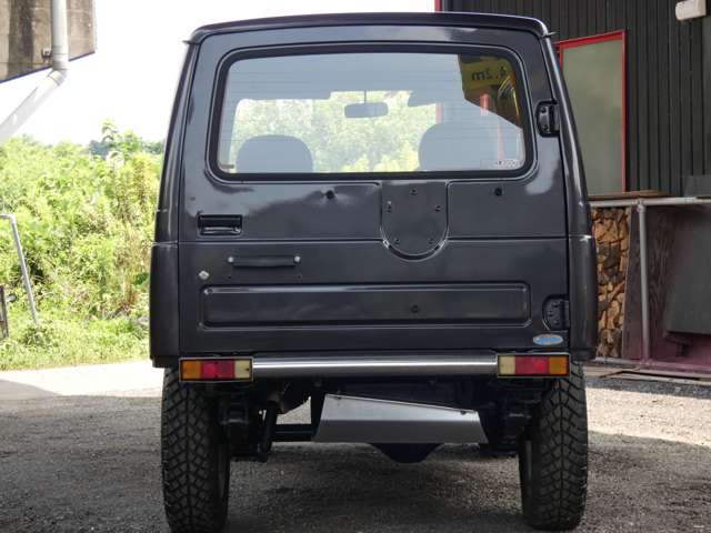 Suzuki Jimny 11