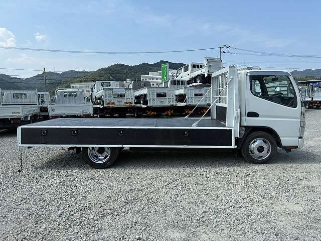 Mitsubishi Fuso Canter 12
