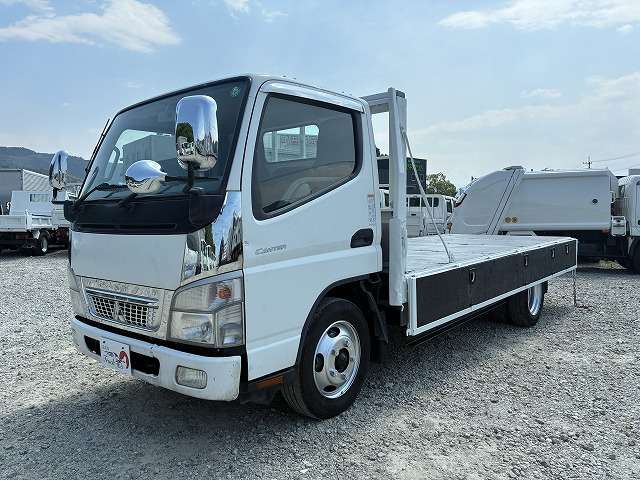 Mitsubishi Fuso Canter 9