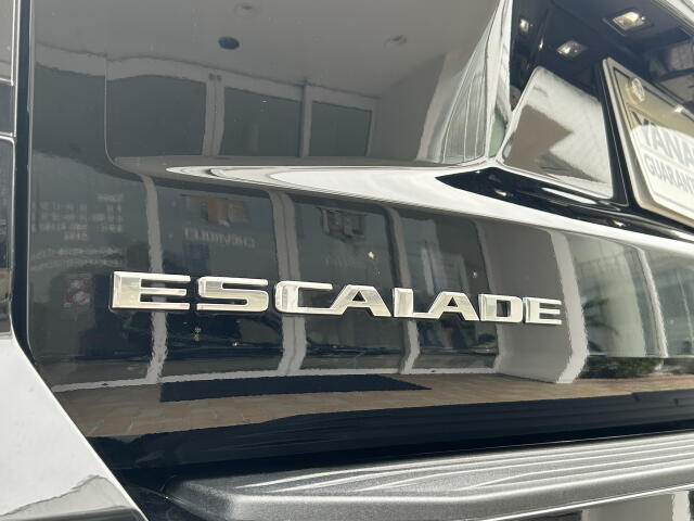 Cadillac エスカレード 11