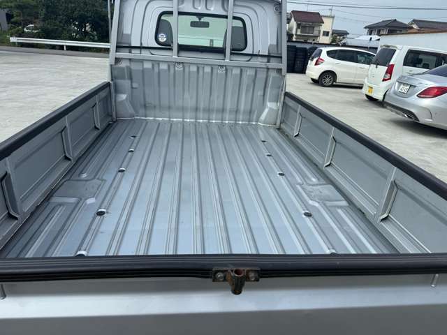 Toyota Light Ace Truck 6