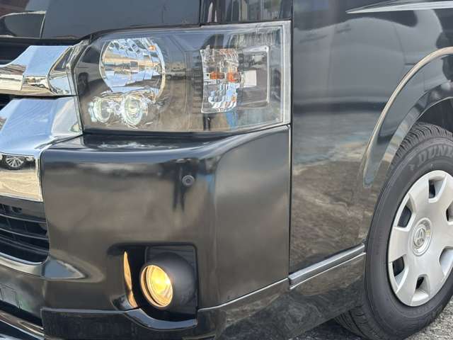 Toyota Hiace 10
