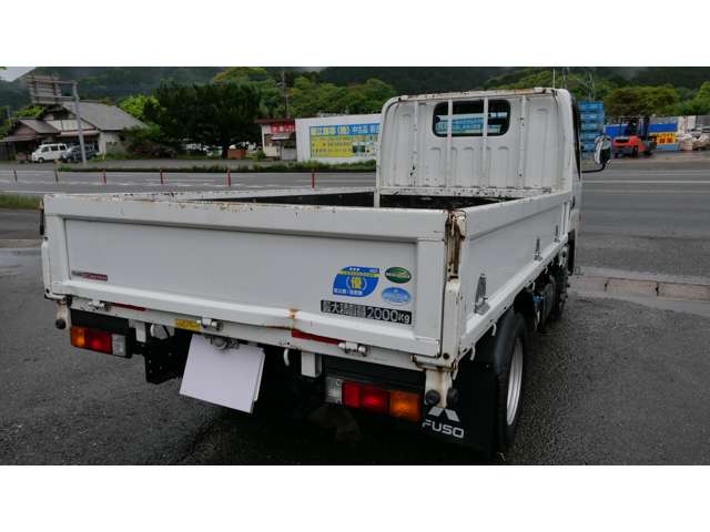 Mitsubishi Fuso Canter 6