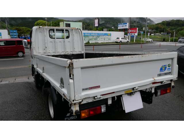 Mitsubishi Fuso Canter 9