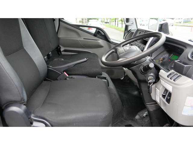 Mitsubishi Fuso Canter 10