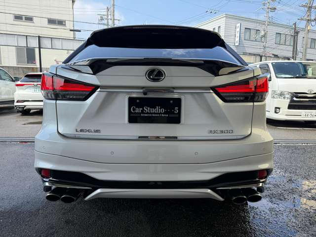 Lexus RX 6