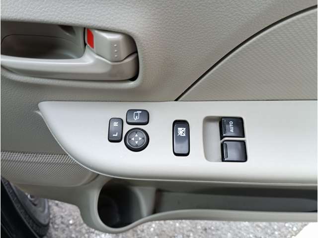 Nissan NV100 Clipper 7