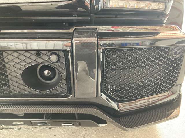 Mercedes-Benz G-Class 12