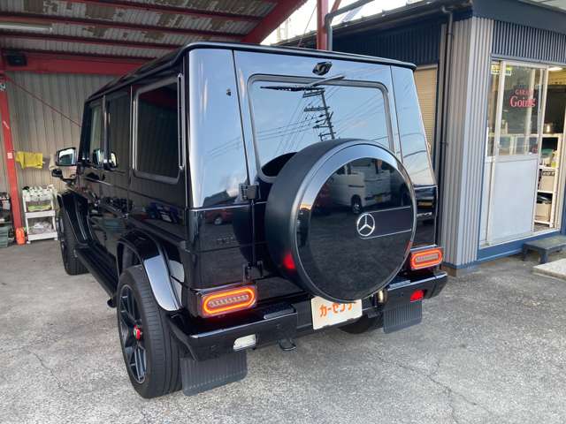 Mercedes-Benz G-Class 8