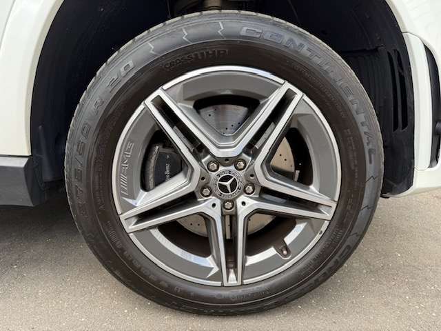 Mercedes-Benz GLE 10