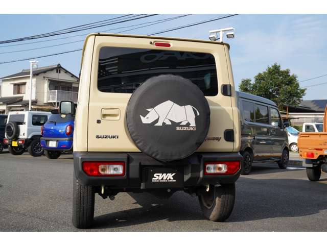 Suzuki Jimny 3
