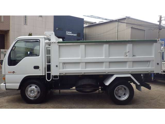 Isuzu Elf 6