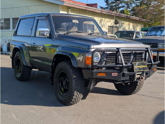 Nissan Safari 3