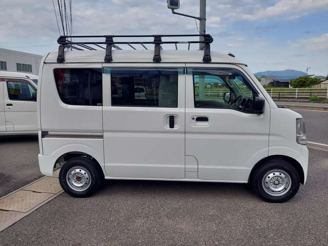 Mitsubishi Minicab Van 11