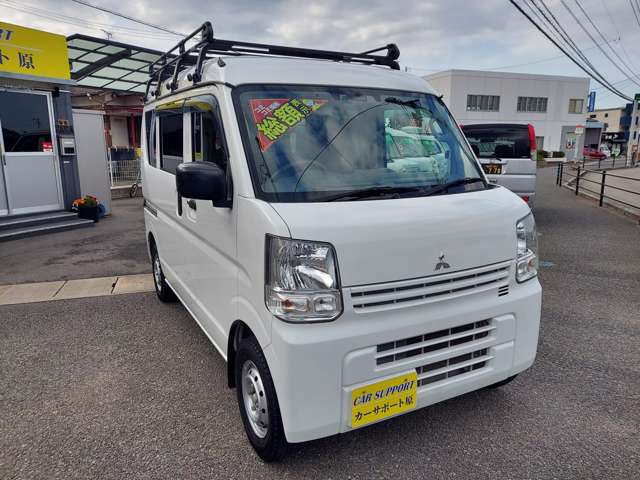 Mitsubishi Minicab Van 12