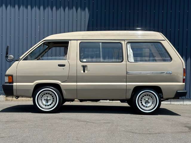 Toyota Town Ace Van 6
