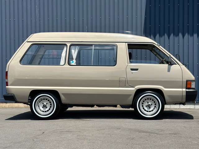 Toyota Town Ace Van 7