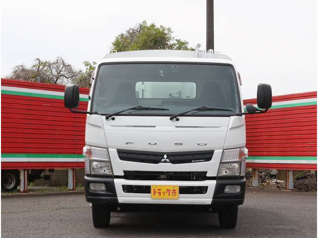 Mitsubishi Fuso Canter 6