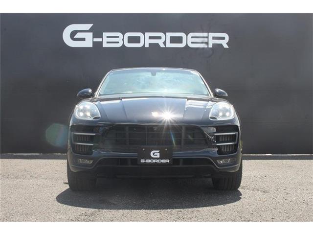 Porsche Macan 4