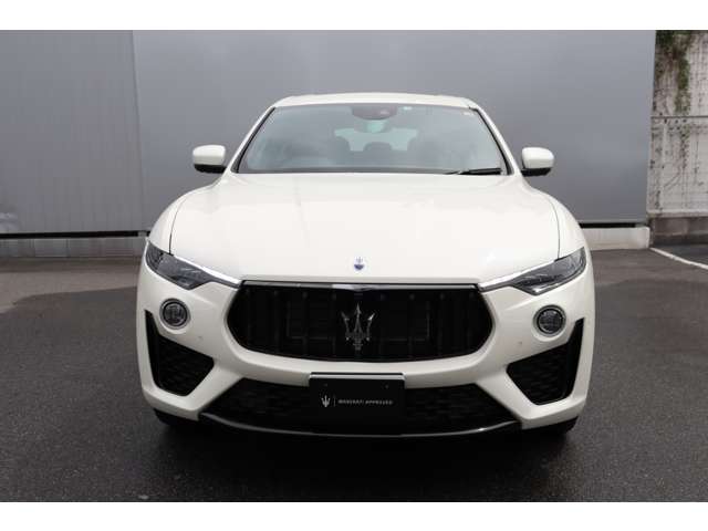 Maserati Levante 2