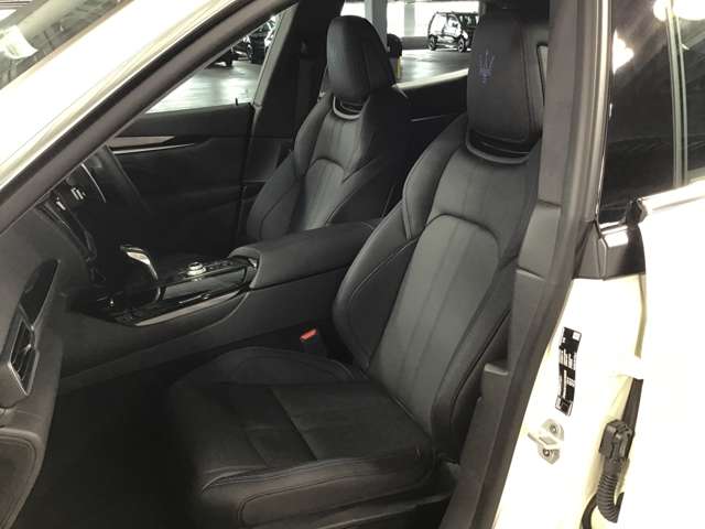 Maserati Levante 10