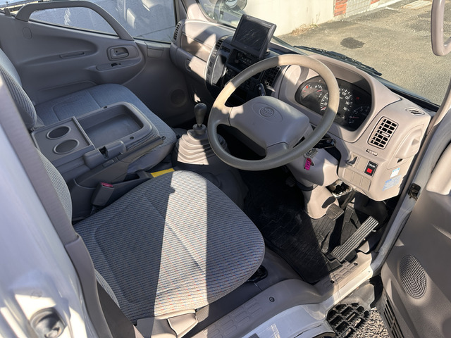 Toyota Toyoace 5