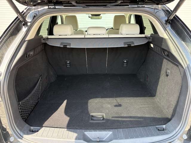 Mazda CX-60 11