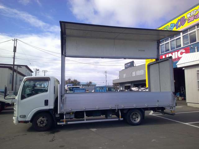 Isuzu Elf 4