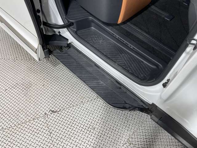 Toyota Vellfire 11