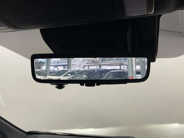 Toyota Vellfire 9