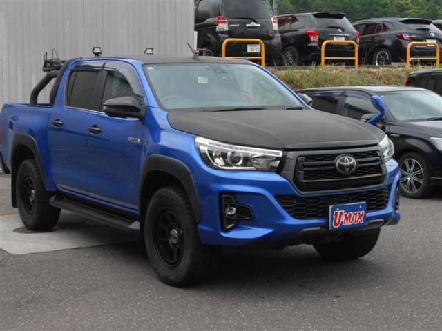 Toyota Hilux 7