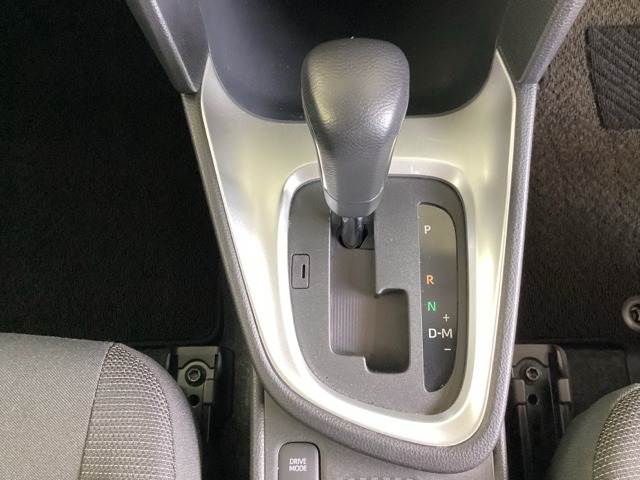 Toyota Yaris Cross 12