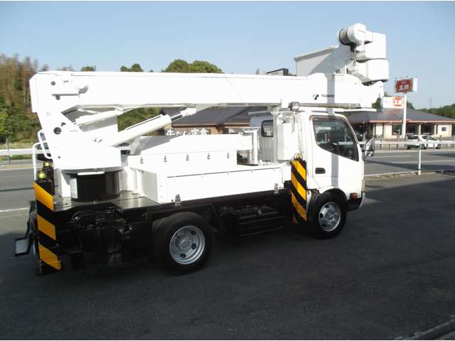 Hino Dutro 5