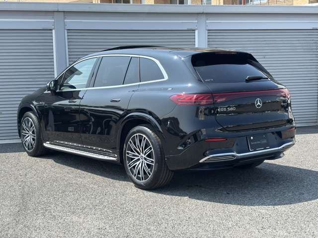 Mercedes-Benz EQS SUV 7