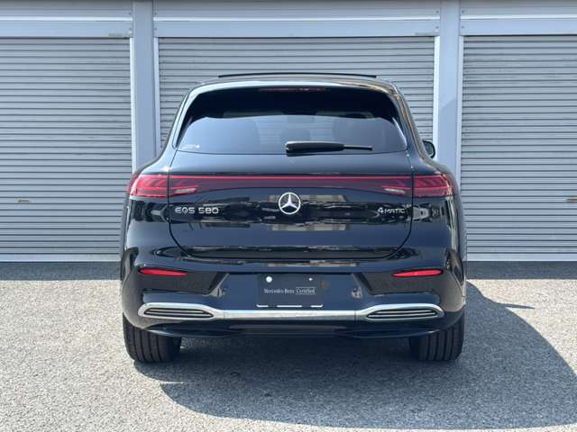 Mercedes-Benz EQS SUV 8