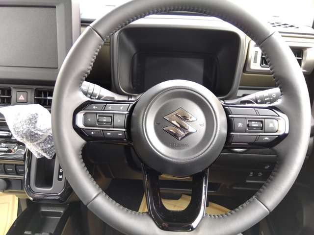 Suzuki XBEE 12