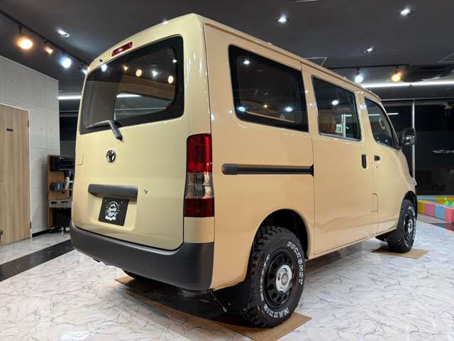 Toyota Town Ace Van 5