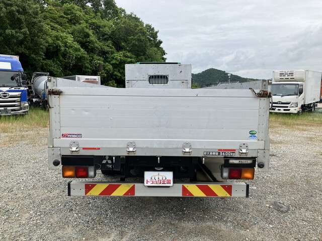 Mitsubishi Fuso Fighter 12