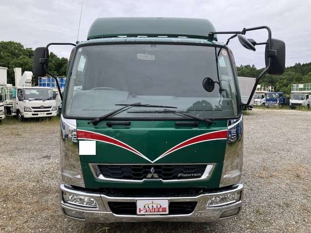 Mitsubishi Fuso Fighter 4