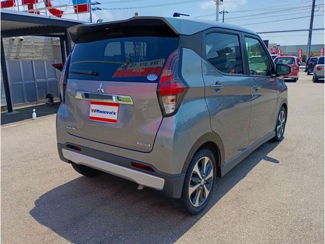 Mitsubishi eK X 6