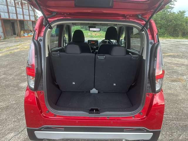 Mitsubishi eK X 11