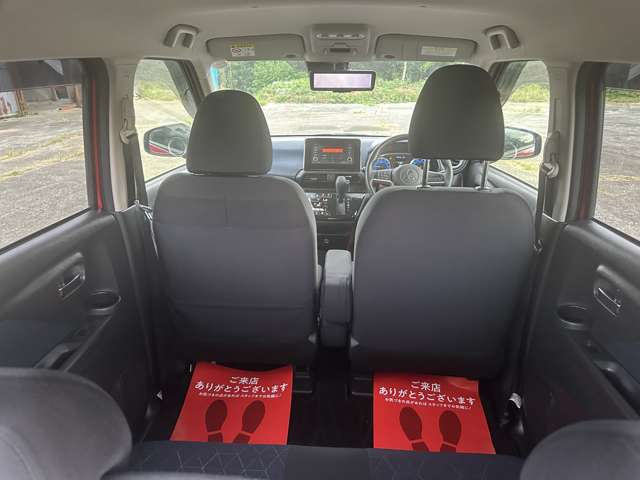 Mitsubishi eK X 12