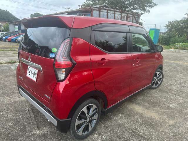 Mitsubishi eK X 9
