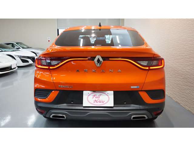 Renault Arkana 10