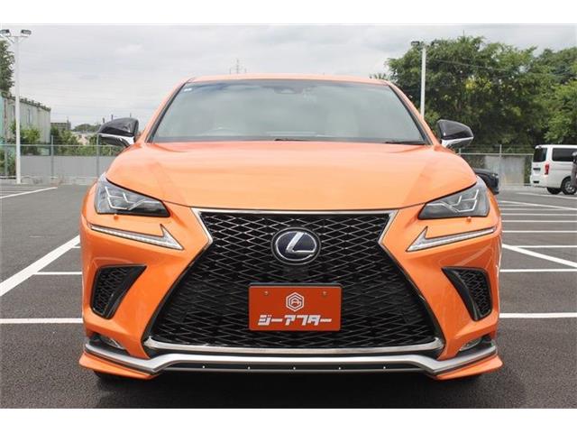 Lexus NX 8