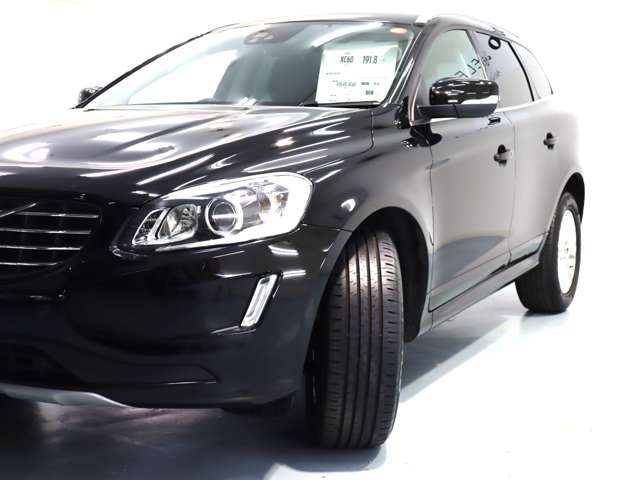 Volvo XC60 6
