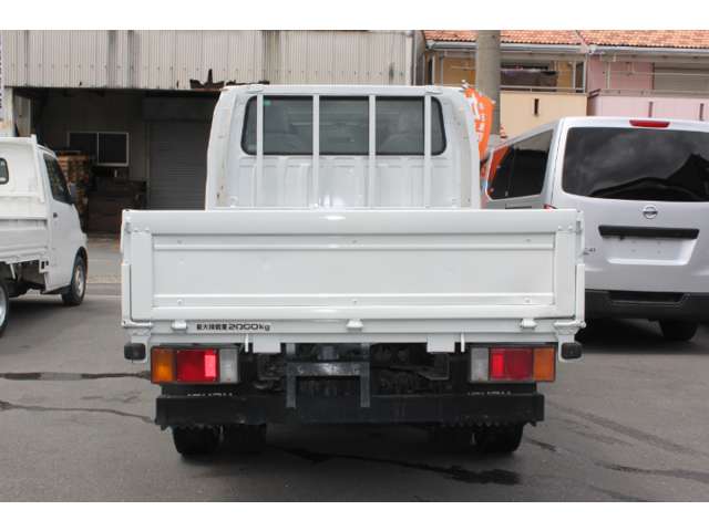 Isuzu Elf 5